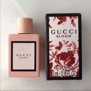 SOLD 🚫 Gucci Bloom Perfume